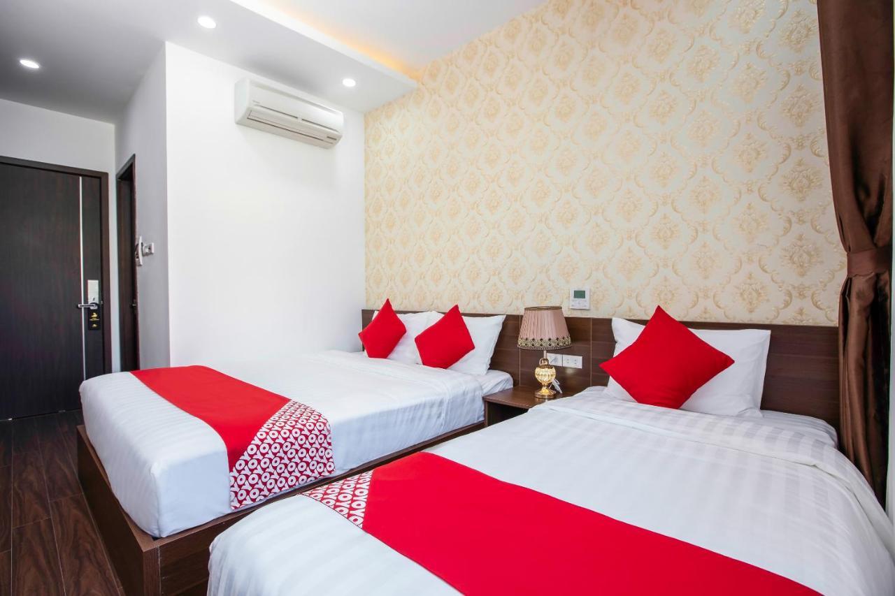 הלונג Hoang Long Hotel מראה חיצוני תמונה