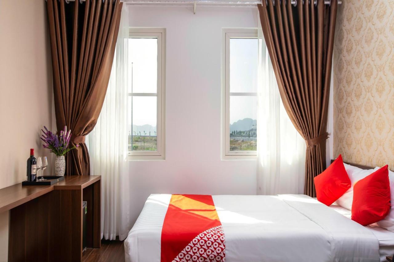 הלונג Hoang Long Hotel מראה חיצוני תמונה